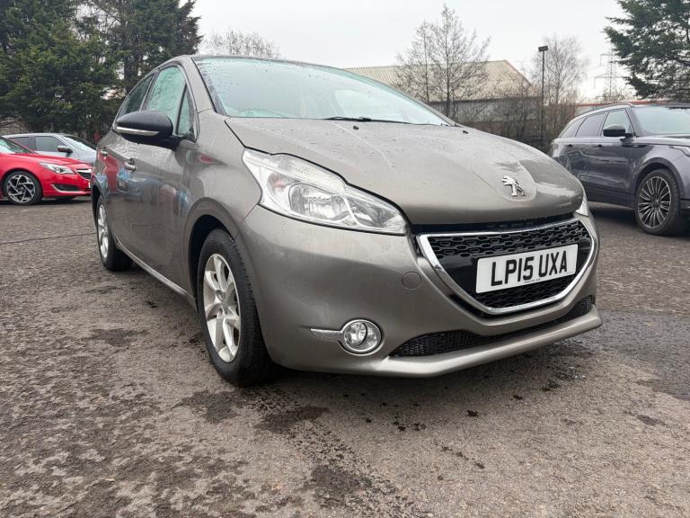 2015 Peugeot 208 1.2 VTi Active 5dr HATCHBACK Petrol Manual