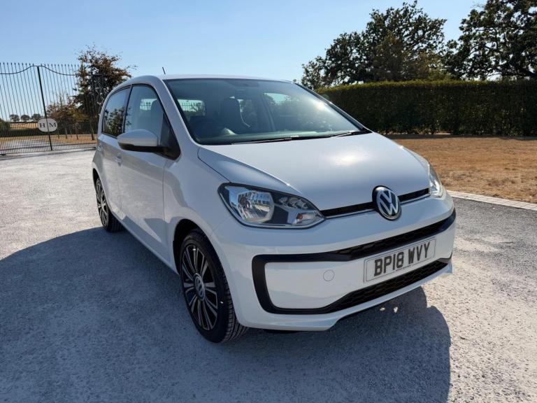 2018 Volkswagen up! 1.0 BlueMotion Tech Move up! Euro 6 (s/s) 5dr HATCHBACK Petrol Manual