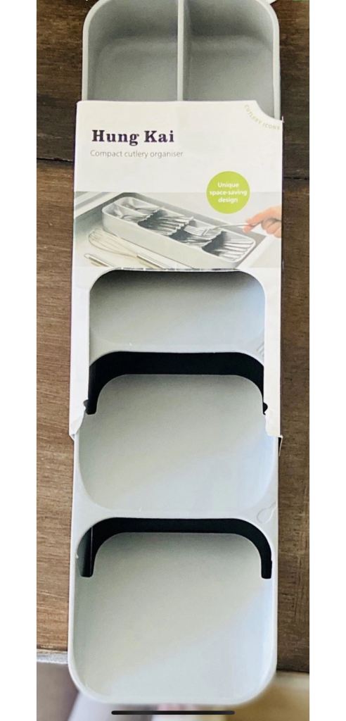  The Hung Kai Compact Cutlery Organiser