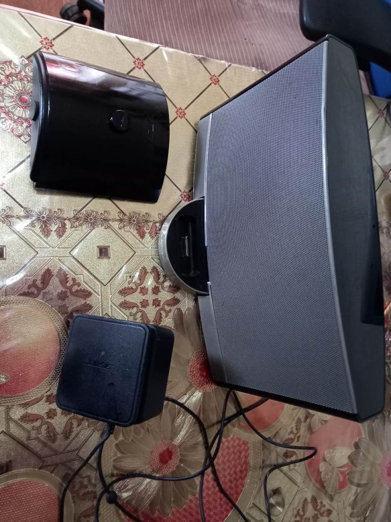 bose portable speaker ready for use 