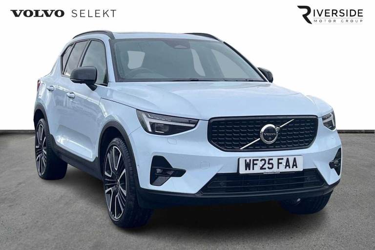 2025 Volvo XC40 Ultra, B3 Mild hybrid, Petrol, Dark (21' Alloys) Estate Petrol Automatic