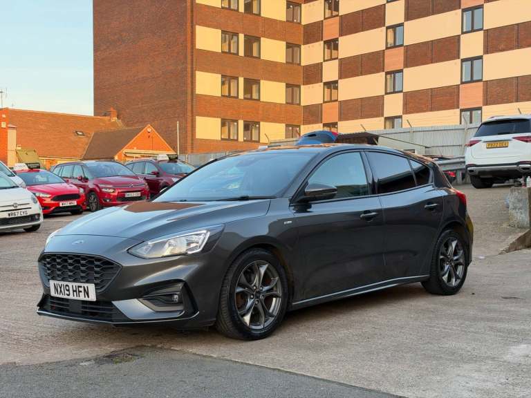 2019 Ford Focus 1.0 EcoBoost 125 ST-Line 5dr HATCHBACK Petrol Manual