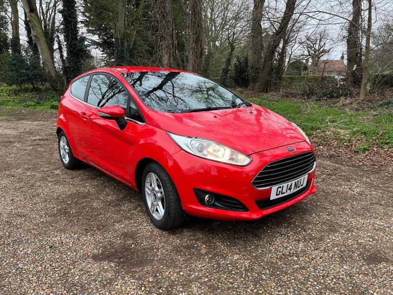 Ford, FIESTA, Hatchback, 2014, Manual, 1241 (cc), 3 doors