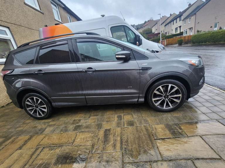 Ford, KUGA, Hatchback, 2017, Semi-Auto, 1997 (cc), 5 doors