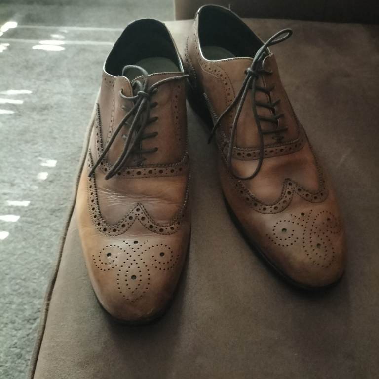 Mens brogues 