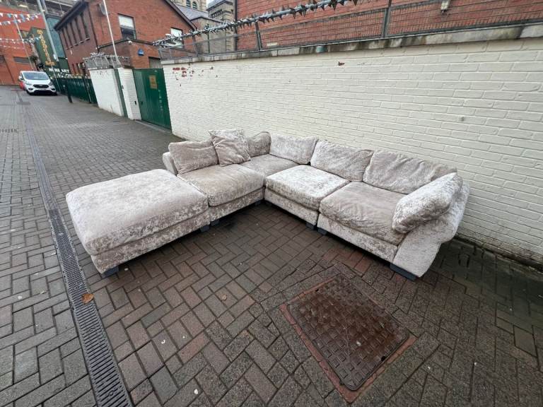 Corner sofa £350 good good condition