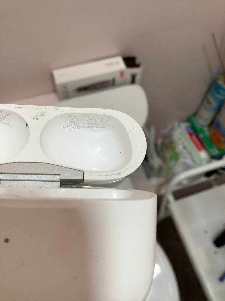 Airpods A2968