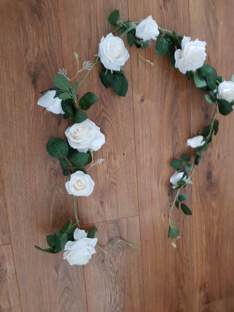 Artificial Rose garland. 