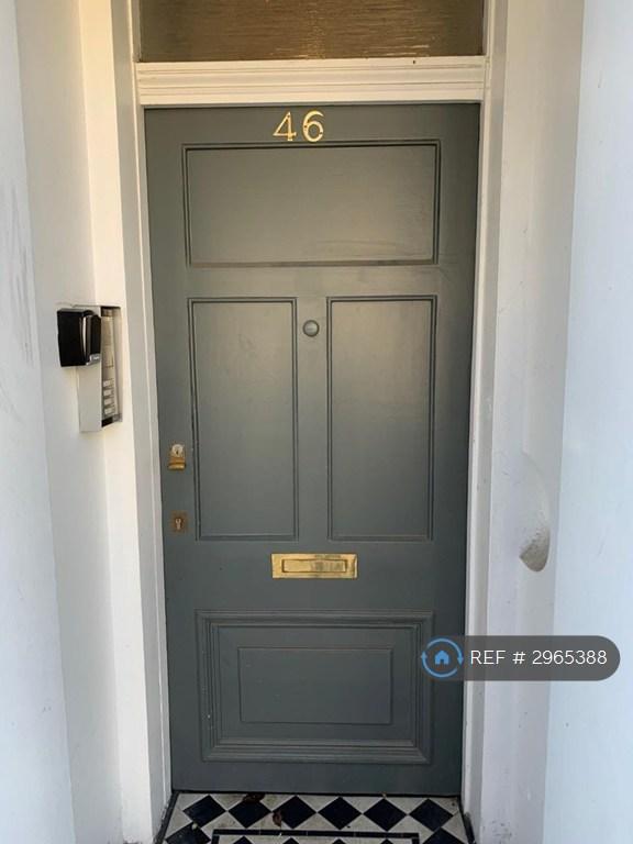 1 bedroom flat in Saltram Crescent, London, W9 (1 bed) (#2965388)