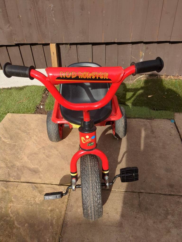 Kids mud monster 