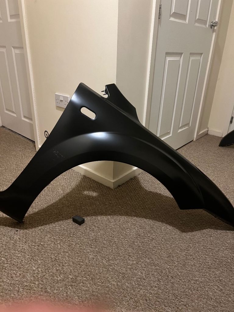 Mk2 ford focus wings OFFSIDE + NEARSIDE 