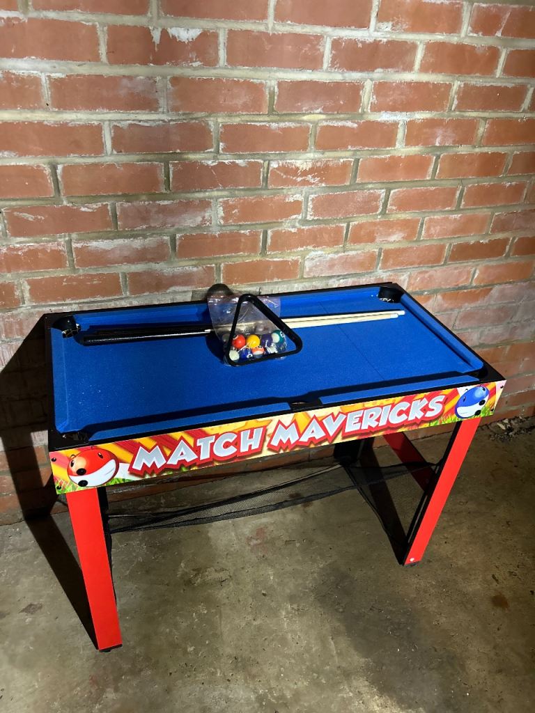 Match Maverick Multi-games Table - Pool & Air Hockey