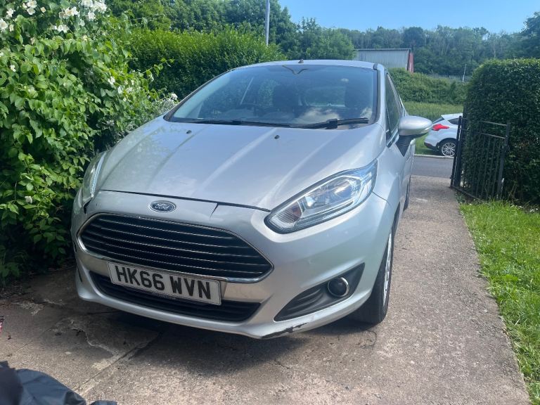 Ford, FIESTA, Hatchback, 2016, Manual, 1241 (cc), 5 doors