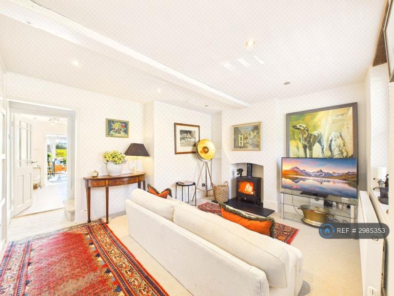 3 bedroom house in Cheltenham Road, Cheltenham, GL54 (3 bed) (#2985353)