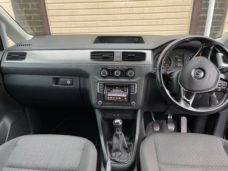 Volkswagen, CADDY MAXI LIFE, MPV, 2016, Manual, 1968 (cc), 5 doors