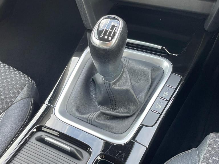 2020 Kia XCeed 1.0 T-GDi 3 Euro 6 (s/s) 5dr HATCHBACK Petrol Manual