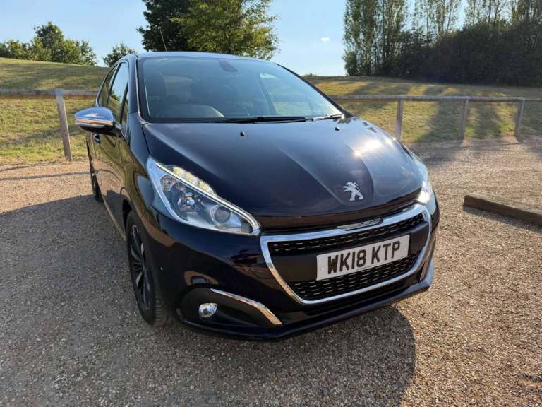 2018 Peugeot 208 1.2 PureTech Allure Premium Euro 6 (s/s) 5dr Hatchback Petrol Manual