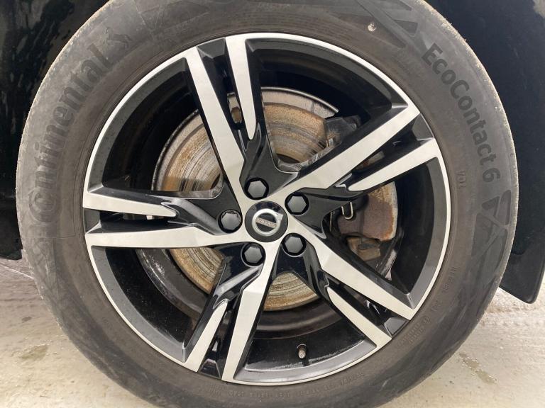 2021 Volvo XC60 2.0 T6 Recharge PHEV R DESIGN 5dr AWD Auto ESTATE PETROL/ELECTRIC Automatic