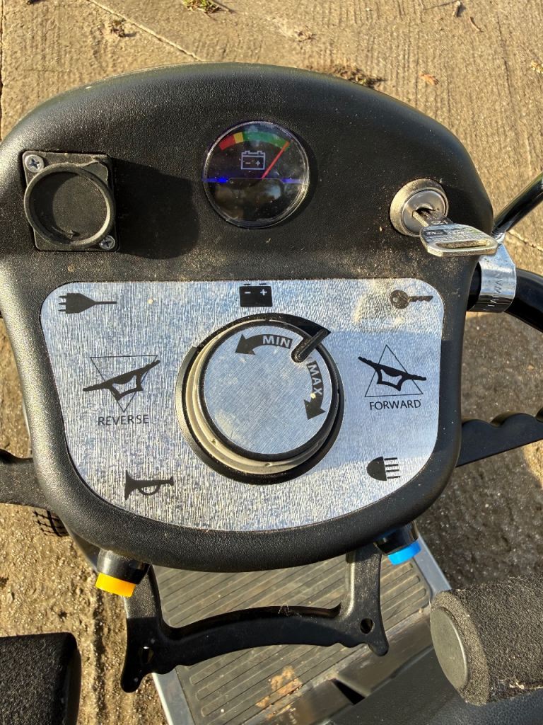 Sterling Sapphire 2 scooter like new