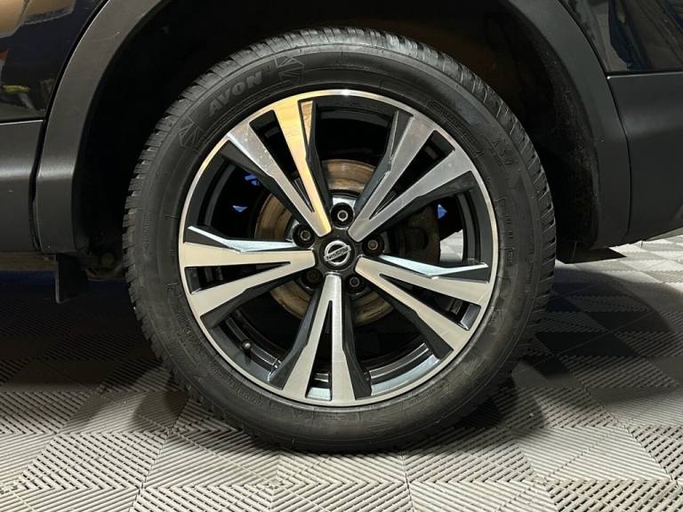 2019 Nissan Qashqai 1.3 DIG-T N-Connecta SUV 5dr Petrol Manual Euro 6 (s/s) (160 ps) HATCHBACK Pe...