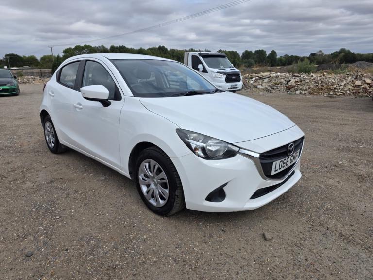 2016 Mazda Mazda2 1.5 75 SE 5dr HATCHBACK Petrol Manual