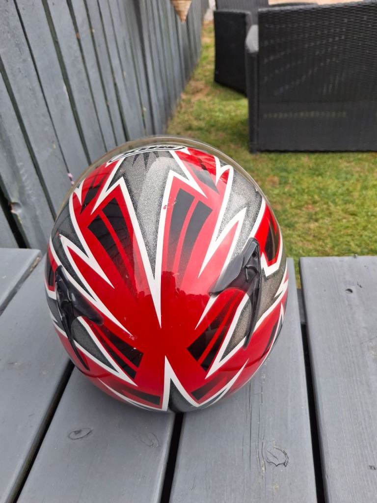 Crash helmet