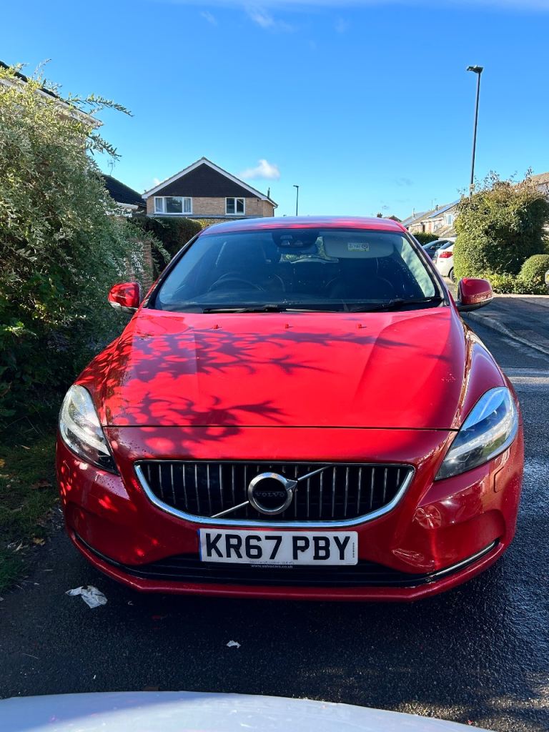 Volvo, V40, Hatchback, 2017, Manual, 1969 (cc), 5 doors