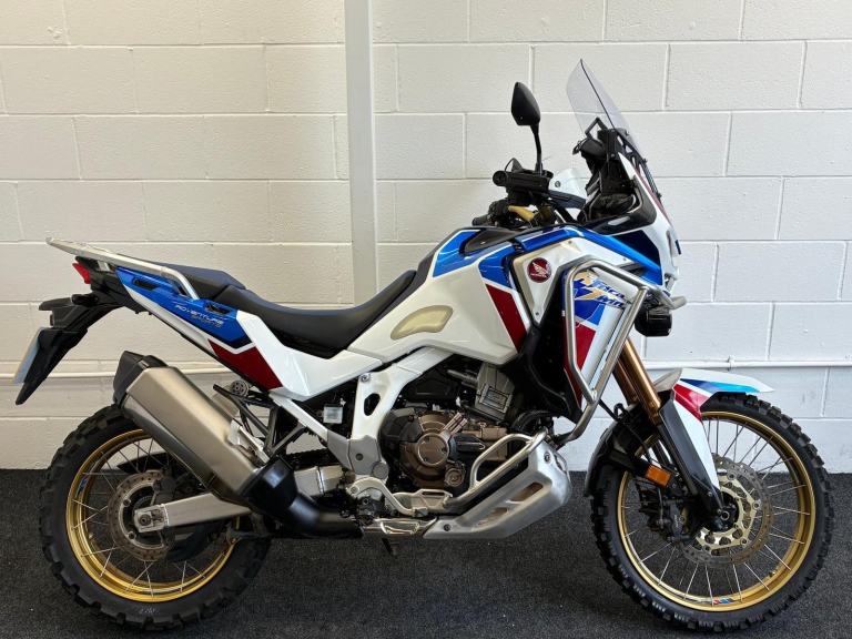 HONDA CRF1100 ADVENTURE SPORTS DCT ES ** RADIATOR GUARD - 12 MONTHS MOT **