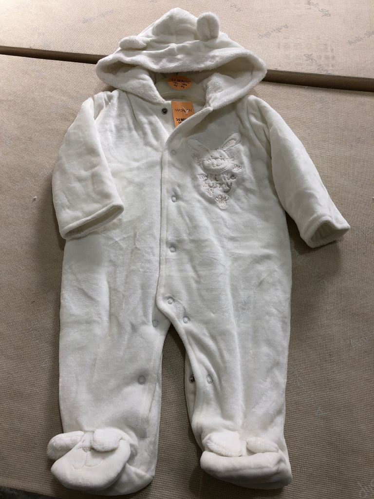 Baby  3-6  as new with tag