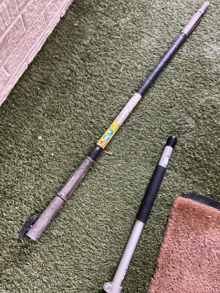 Stihl kombi units extension poles 3ft and 2 ft all alloy one. Both for the price both good ,