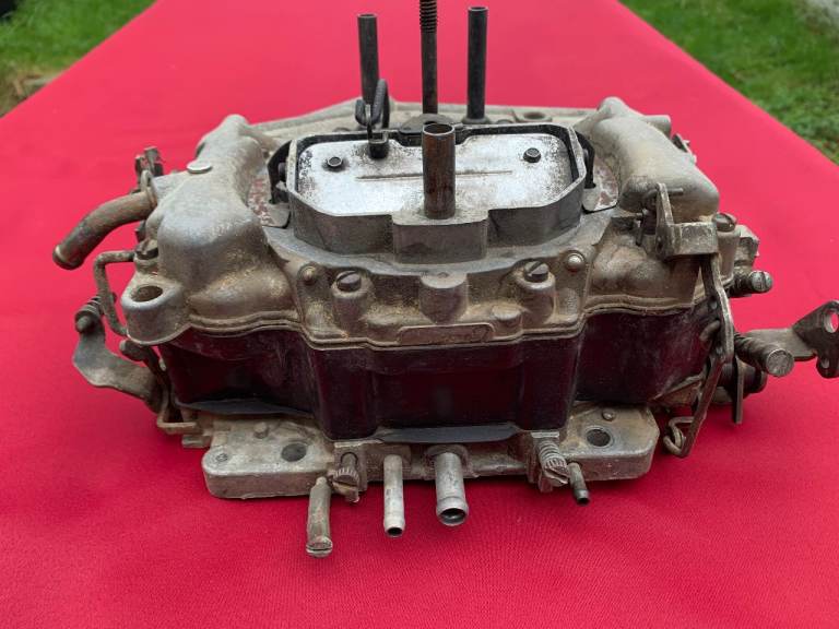 Jensen Interceptor series 3 ( MOPAR 440 ) Carter Thermo-Quad carburetor.