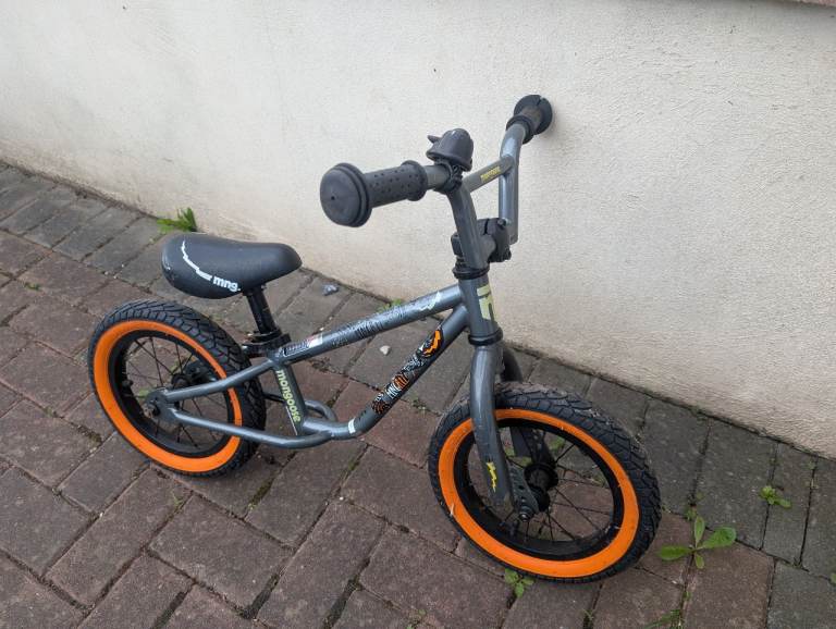 Mongoose Balance bike 
