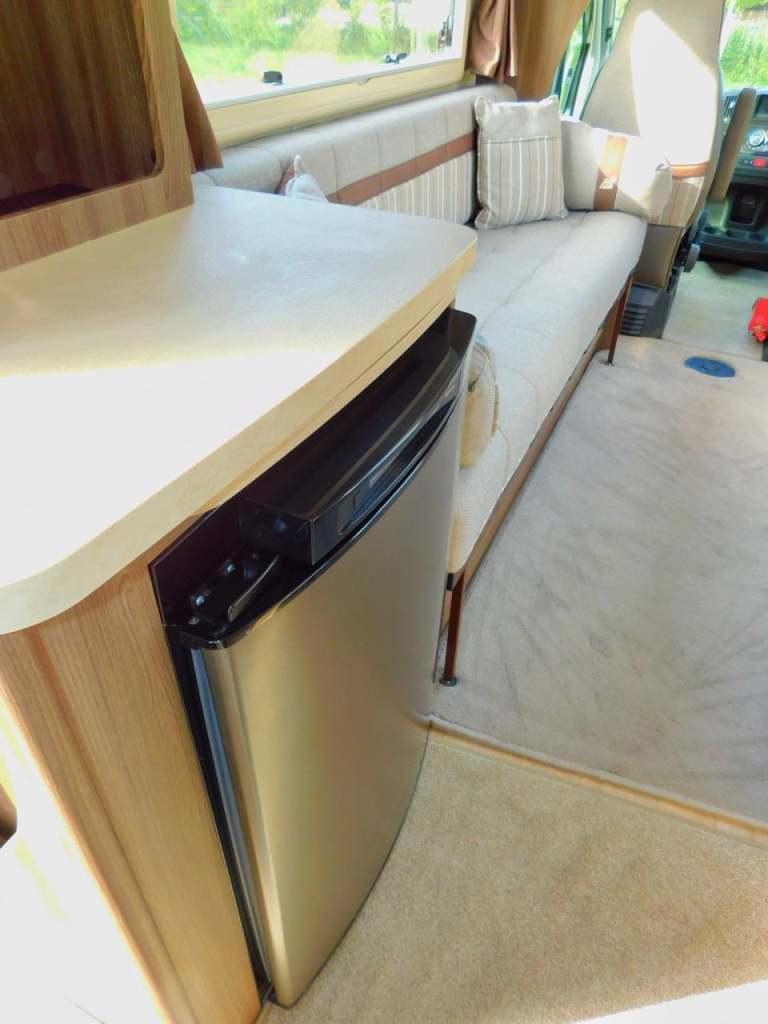 Auto-Sleeper Broadway Peugeot 2.0L Luxury 2 Berth Motorhome for sale