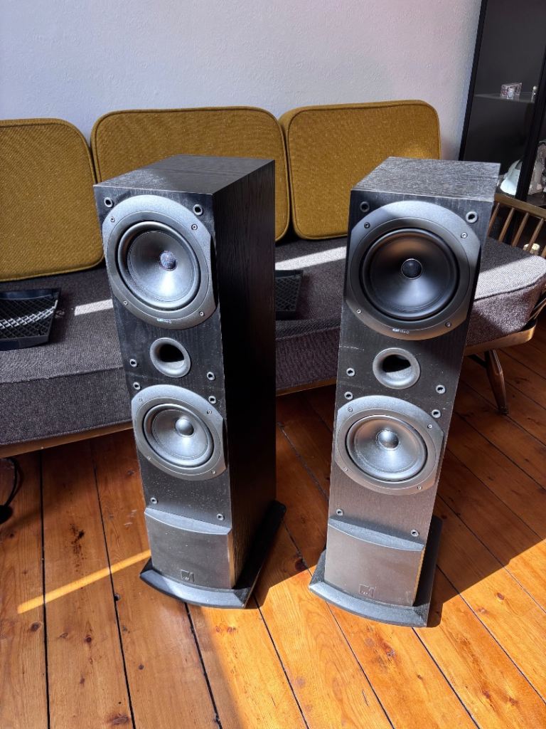 KEF Q50