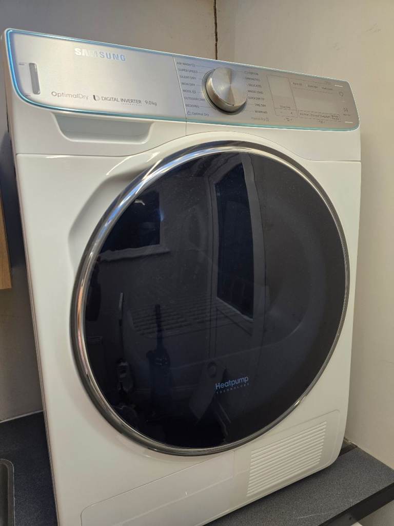 Samsung OptimalDry Heat Pump Tumble Dryer - 9kg, White, Good Condition