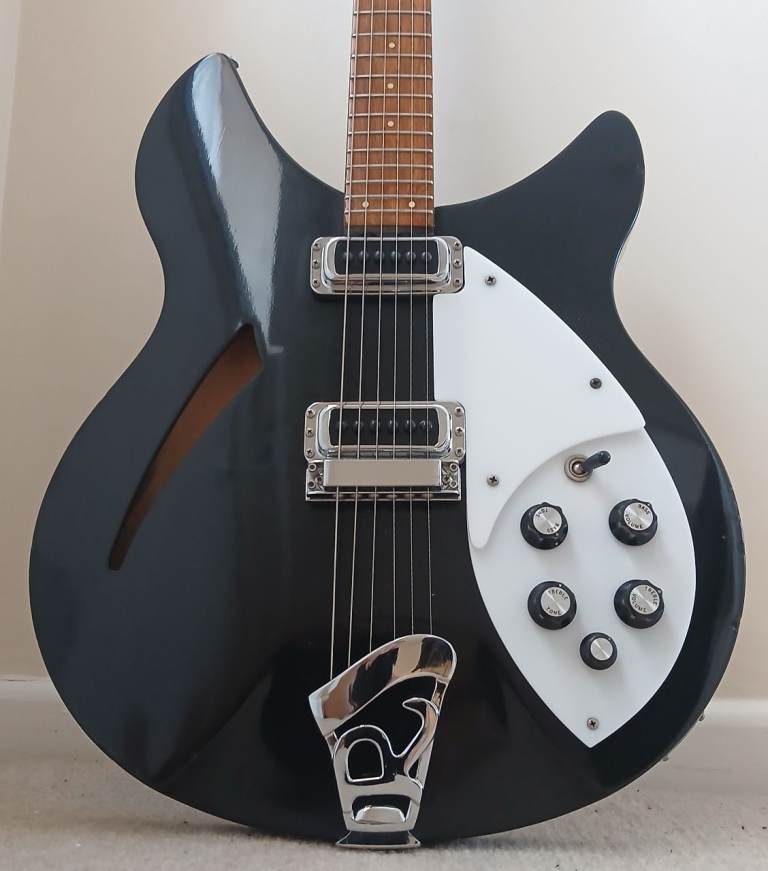 Rickenbacker 