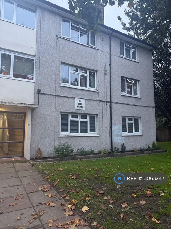 2 bedroom flat in St. Damians Croft, Bootle, L30 (2 bed) (#3063247)