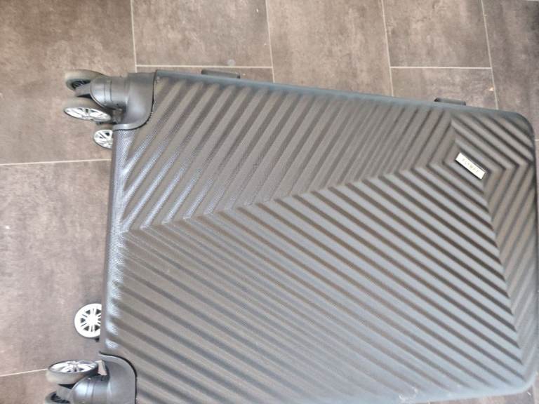 FLYMAX Large Grey Suitcase with Wheels and Combination Lock