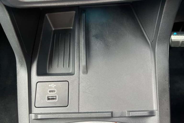 2025 Ford Puma 1.0 EcoBoost Hybrid mHEV ST-Line 5dr DCT ** Sync 4 - Bluetooth / USB Connec Hatchb...