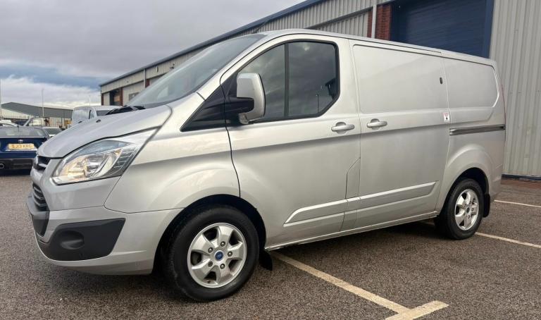 2016 Ford Transit Custom 2.2 TDCi 125ps Low Roof Limited Van PANEL VAN Diesel Manual