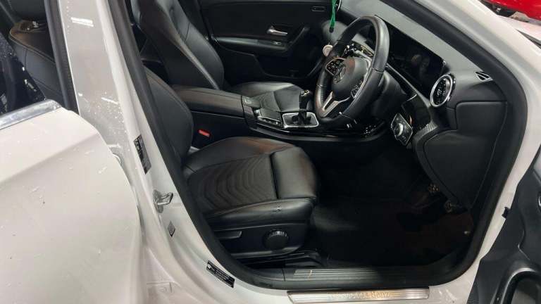 2021 Mercedes-Benz A-Class 2.0 A180d SE Hatchback 5dr Diesel Manual Euro 6 (s/s) (116 ps) HATCHBA...