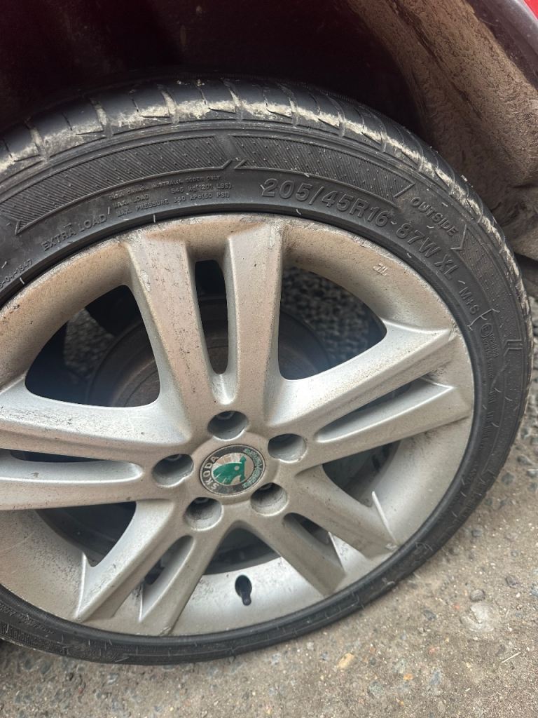 Skoda, FABIA, Estate, 2012, Manual, 1598 (cc), 5 doors