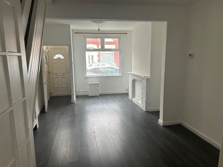 2 bedroom house for rent Kensington