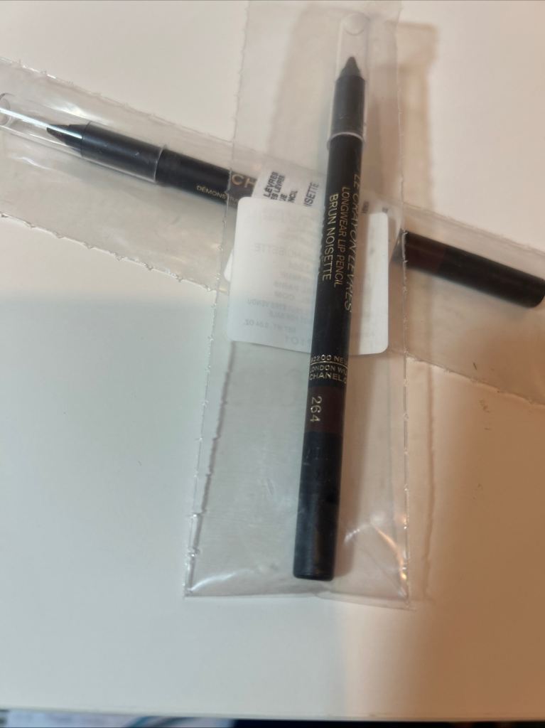 Chanel Longwear Lip Pencil 264 Brown Tester in regular size