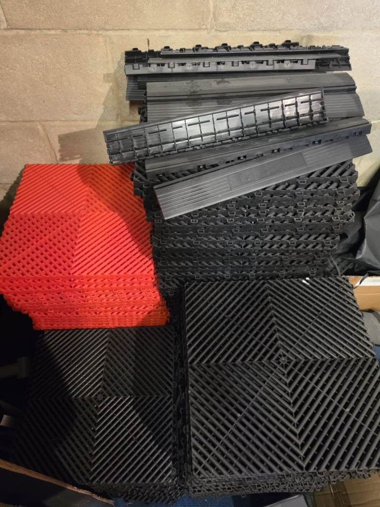 Garage Floor Tiles & Edging – Red & Black, Good Condition