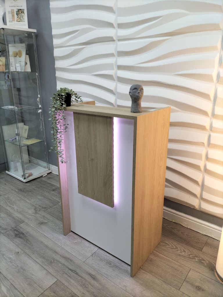 Salon reception desk 