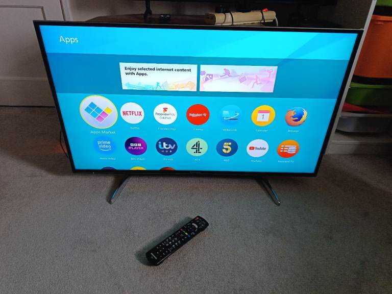 Panasonic 40inch ultra HD 4k smart led tv 