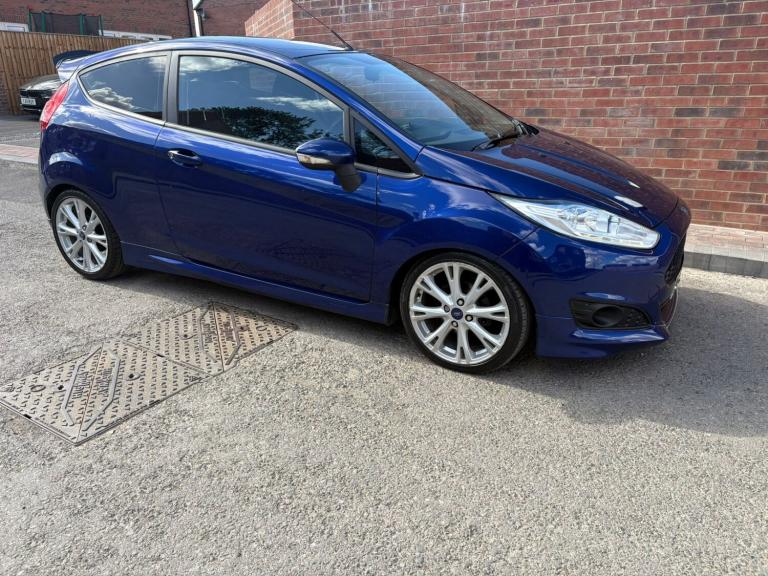 2015 Ford Fiesta 1.0 EcoBoost 125 Zetec S 3dr HATCHBACK Petrol Manual