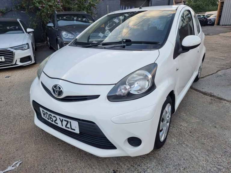 Toyota, AYGO, Hatchback, 2012, Manual, 1.0 Petrol Manual | ULEZ Compliant | £1,250**