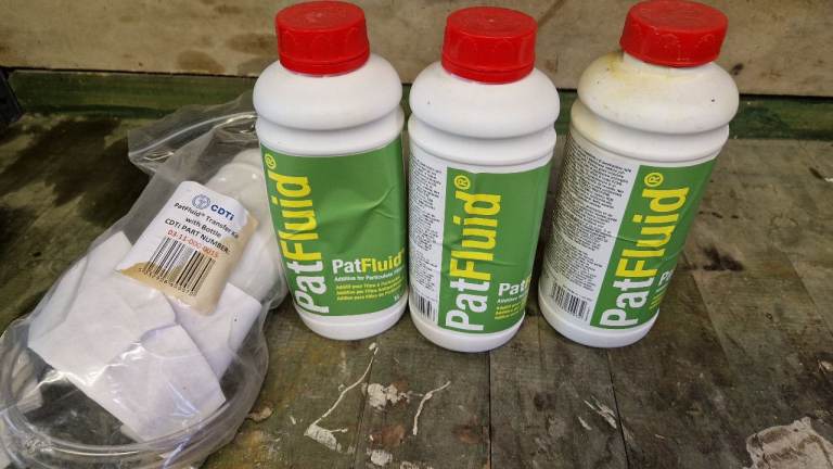 Pat fluid 2.5ltr filling kit for Peugeot etc